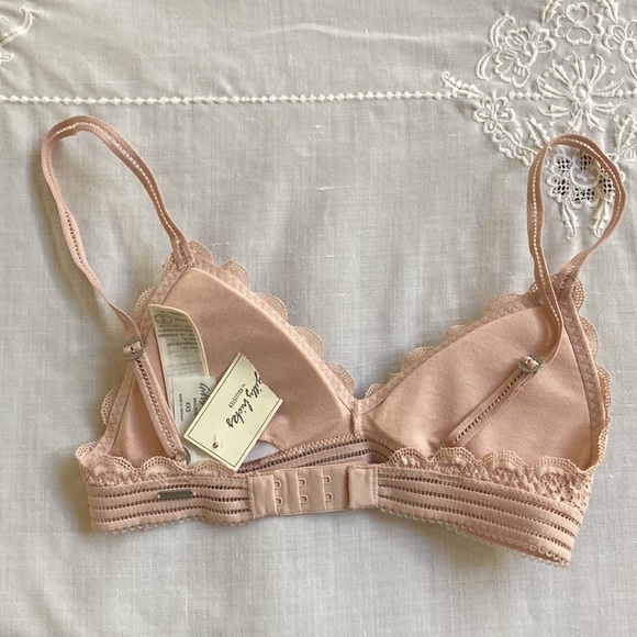 Gilly Hicks Hollister Lace Bralette Pink XXS - Picture 2 of 4